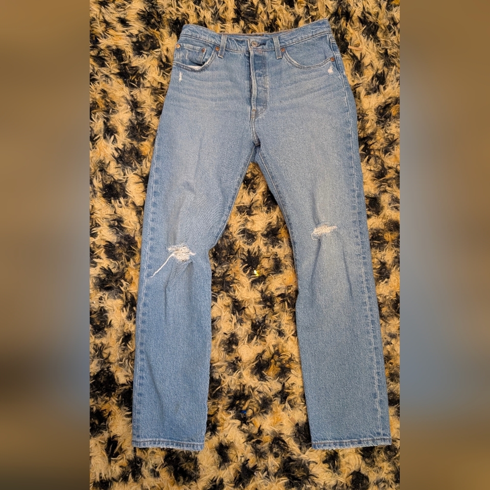 Levi's 501 Light Blue Women's Straight Leg Jeans